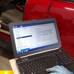 Tri City Auto Repair | The Shop And Staff Image