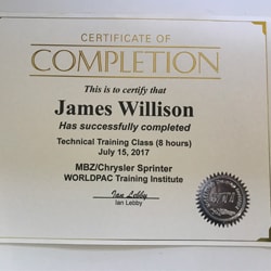 Tri City Auto Repair | The Shop And Staff Image