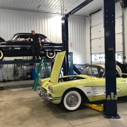 Tri City Auto Repair | The Shop And Staff Image