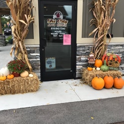 Tri City Auto Repair | The Shop And Staff Image